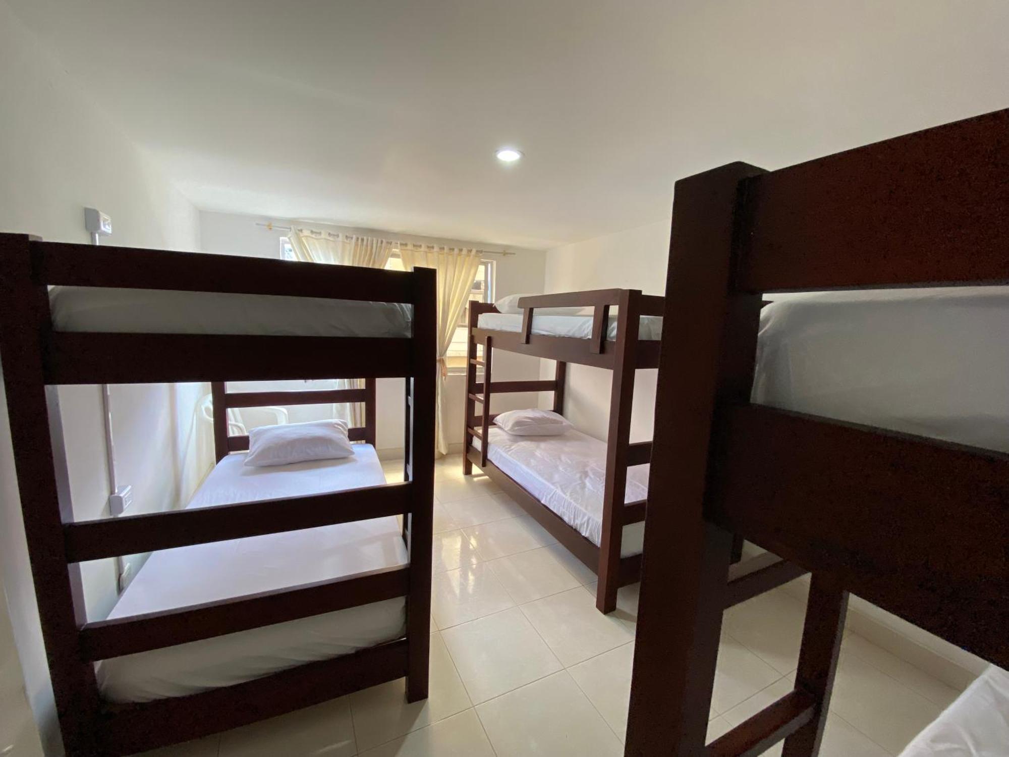 Hostel Brisas Del Nevado 이바게 외부 사진