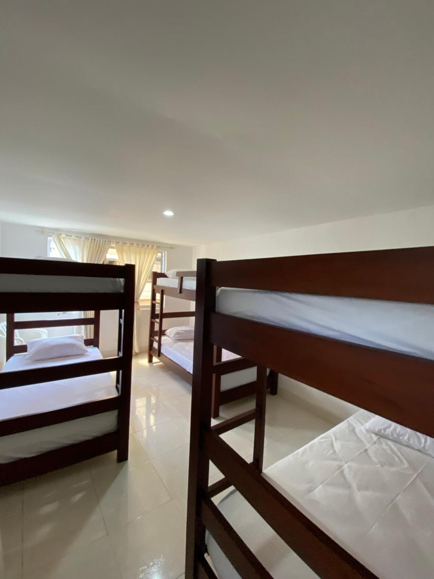 Hostel Brisas Del Nevado 이바게 외부 사진