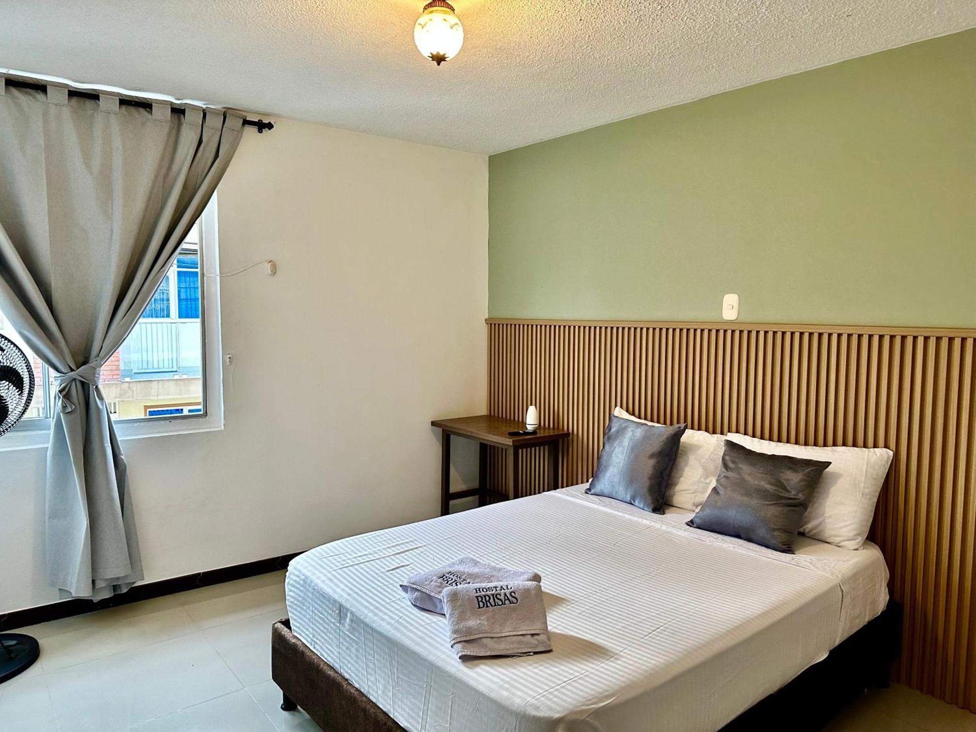 Hostel Brisas Del Nevado 이바게 외부 사진